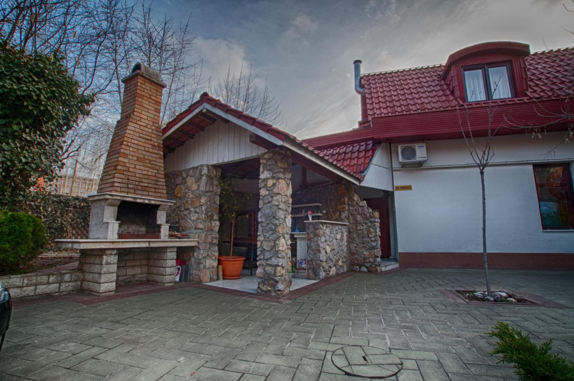 Hotel Melody Nagyvárad Kültér fotó